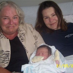 Meet your Posher, Avery